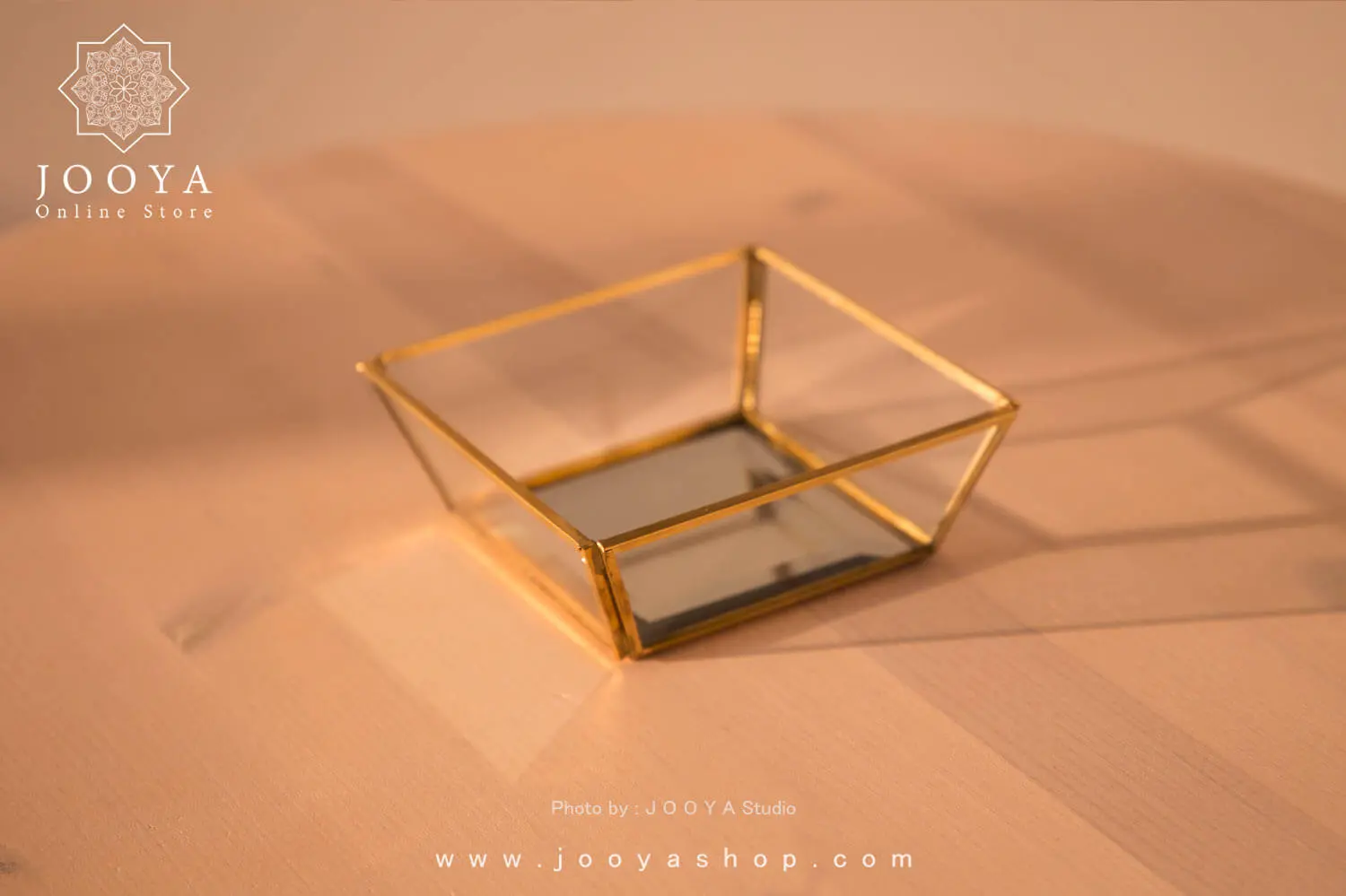 Mirror trapezoid ذوزنقه کف آینهای - تصویر 1