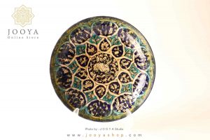 دیس سفالی نقاشی شده متاثر از آثار قرن ۸ سلطان‌آباد