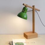 چراغ مطالعه چوبی سبز کِلارن
