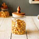 بانکه شیشه ای درب چوبی نقلی