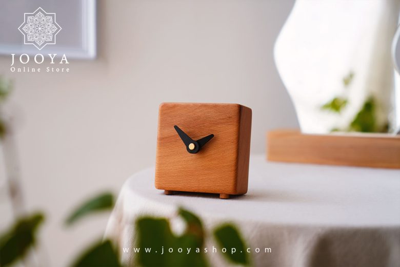 خرید ساعت چوبی مدل مانا با قیمتی عالی