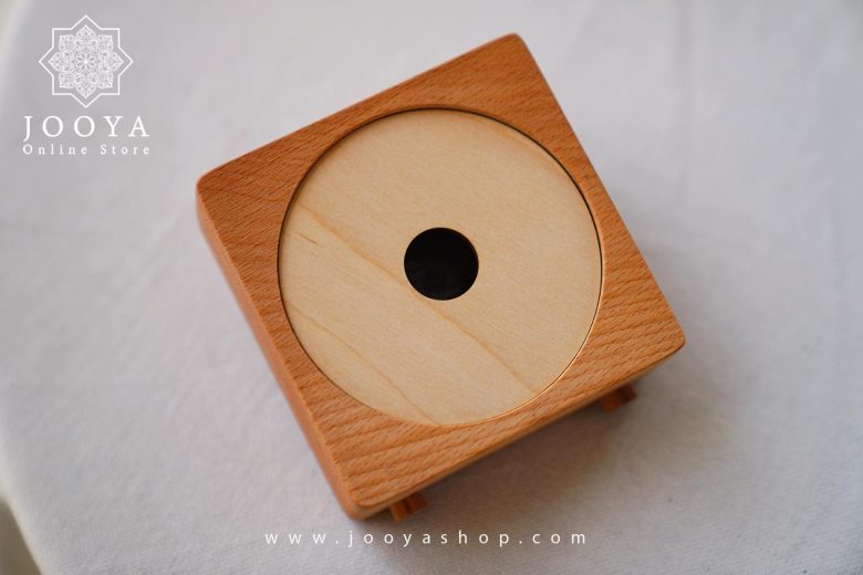 خرید ساعت چوبی مدل مانا از جویا