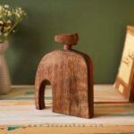 مجسمه چوبی طرح آدم