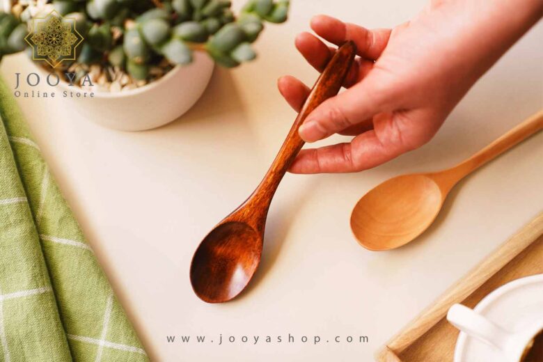 قیمت قاشق چوبی هلگا