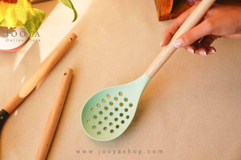 کفگیر سوراخ دار سیلیکونی آلیاد سبز