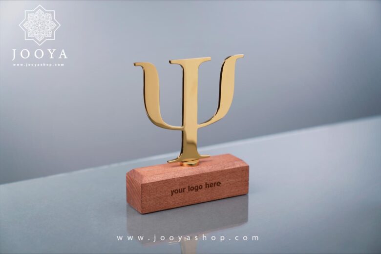 خرید تندیس نام آور