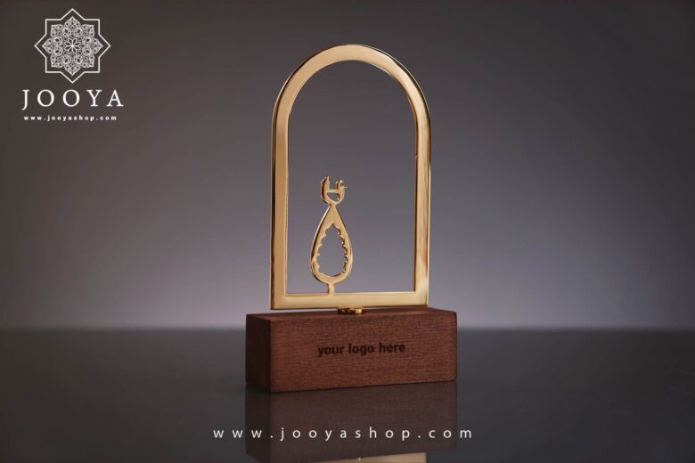 خرید و قیمت تندیس مرغ آمین در جویا