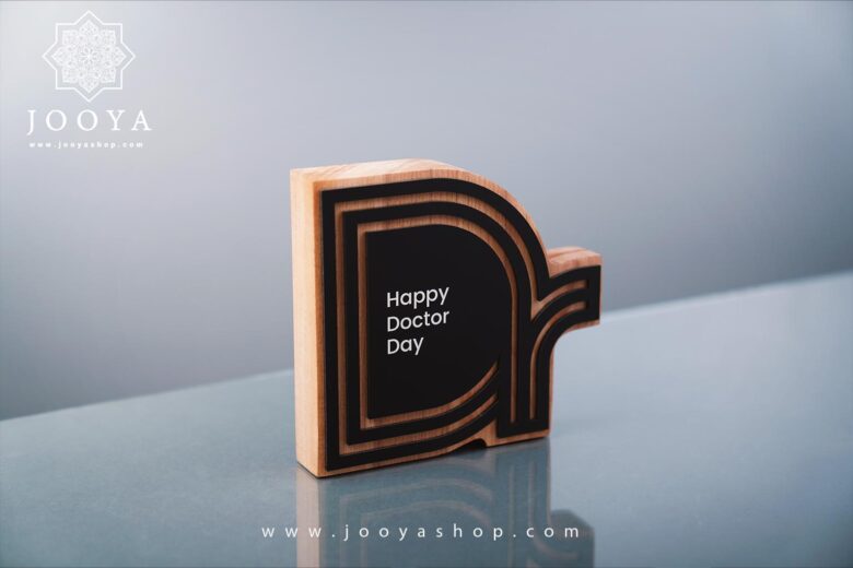 خرید تندیس پزشک در جویا