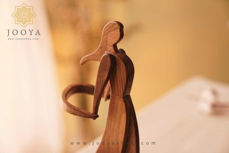 خرید و قیمت مجسمه چوبی بورا طرح2